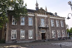 Het Raadhuis (buiten) 
