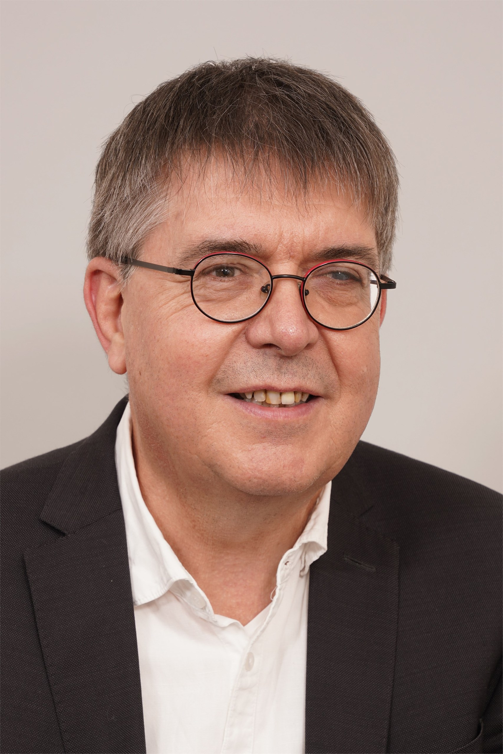 Peter Kuijs - HIER